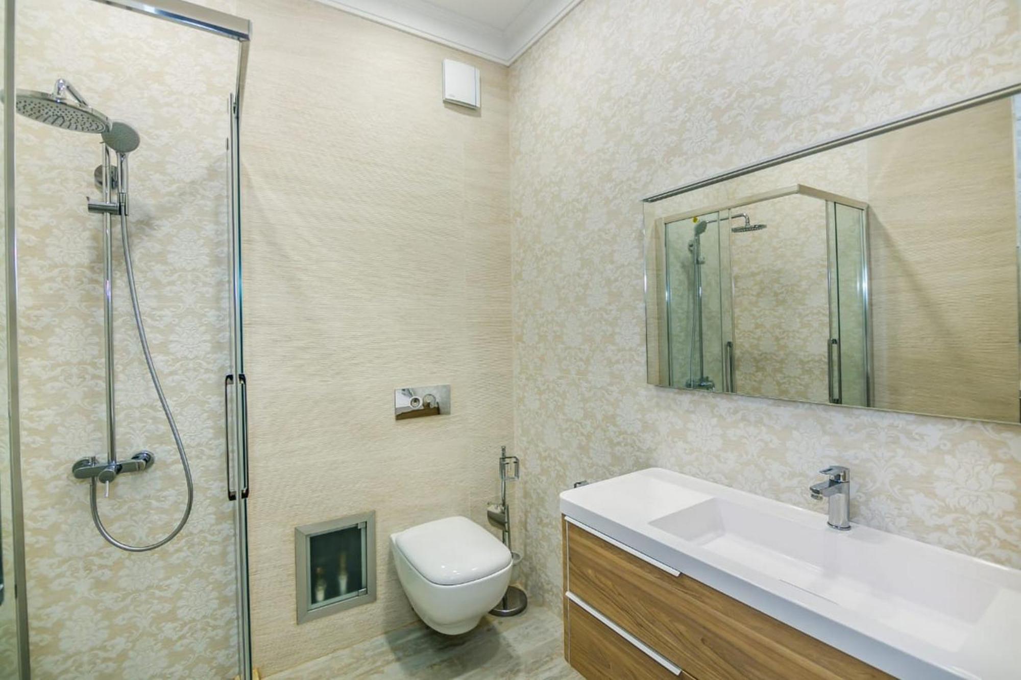 Lux Family Apartment In City Center Баку Екстериор снимка